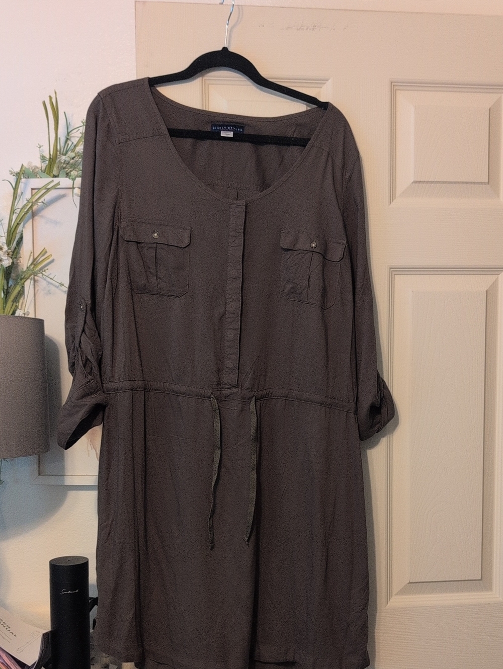 SIMPLY STYLED OLIVE DRESS